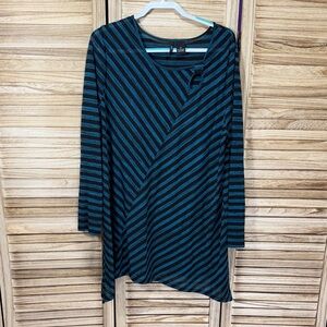 New Direction Woman Striped Black and Blue Women's Long Sleeve Top Size 2X